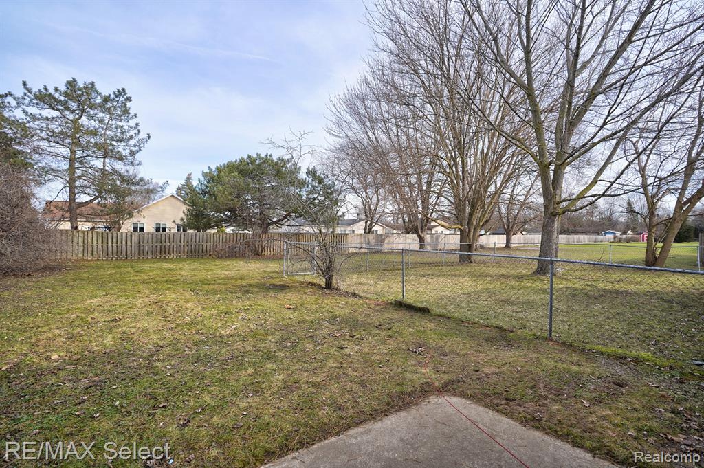 4602 Shattuck Road Saginaw, MI 48603 - Photo 41 of 49 Gallery Image 41