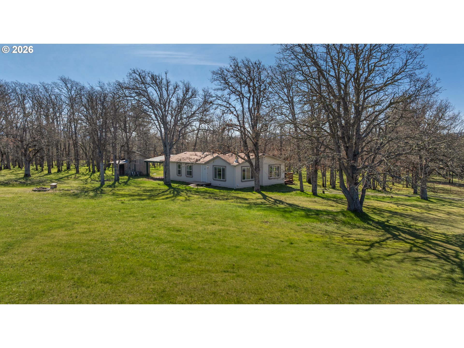 196 Lyle Snowden Road Lyle, WA 98635 - Photo 4 of 45 Gallery Image 4