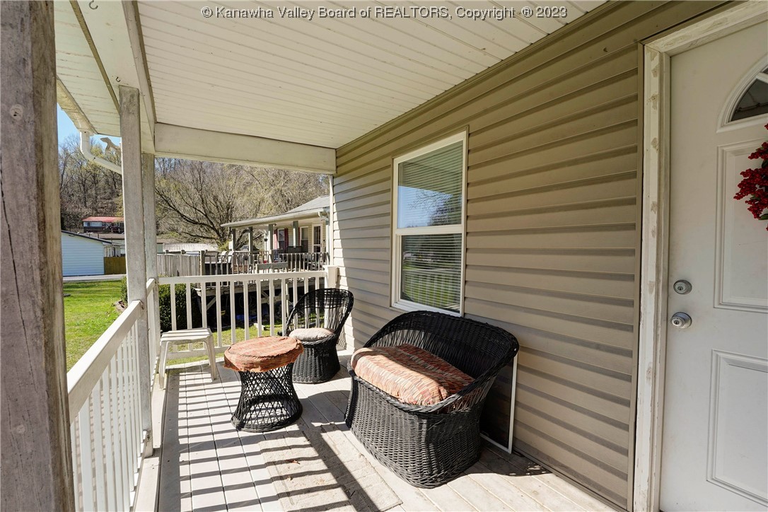 2005 B Roxalana Road Dunbar, WV 25064 - Photo 6 of 22 Gallery Image 6