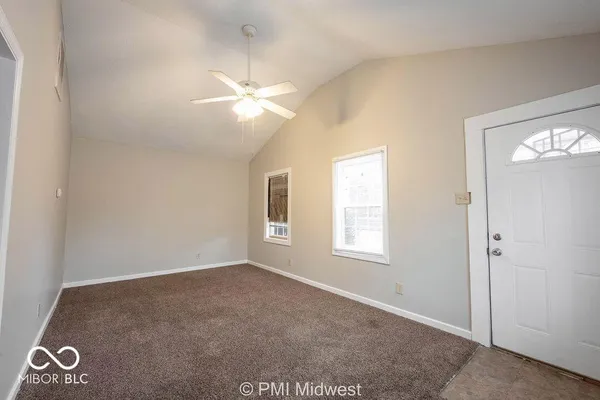 $999 | 1829 East 49th Street, Indianapolis, IN 46205