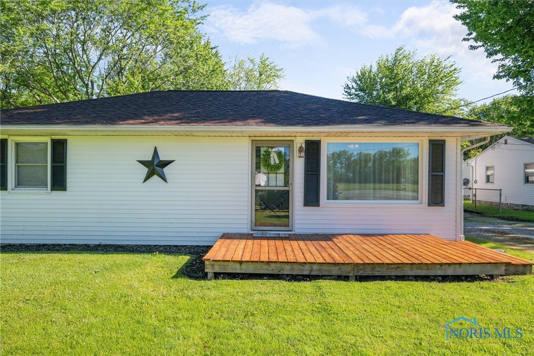5105 West Fremont Road Port Clinton, OH 43452 - Photo 5 of 27 Gallery Image 5