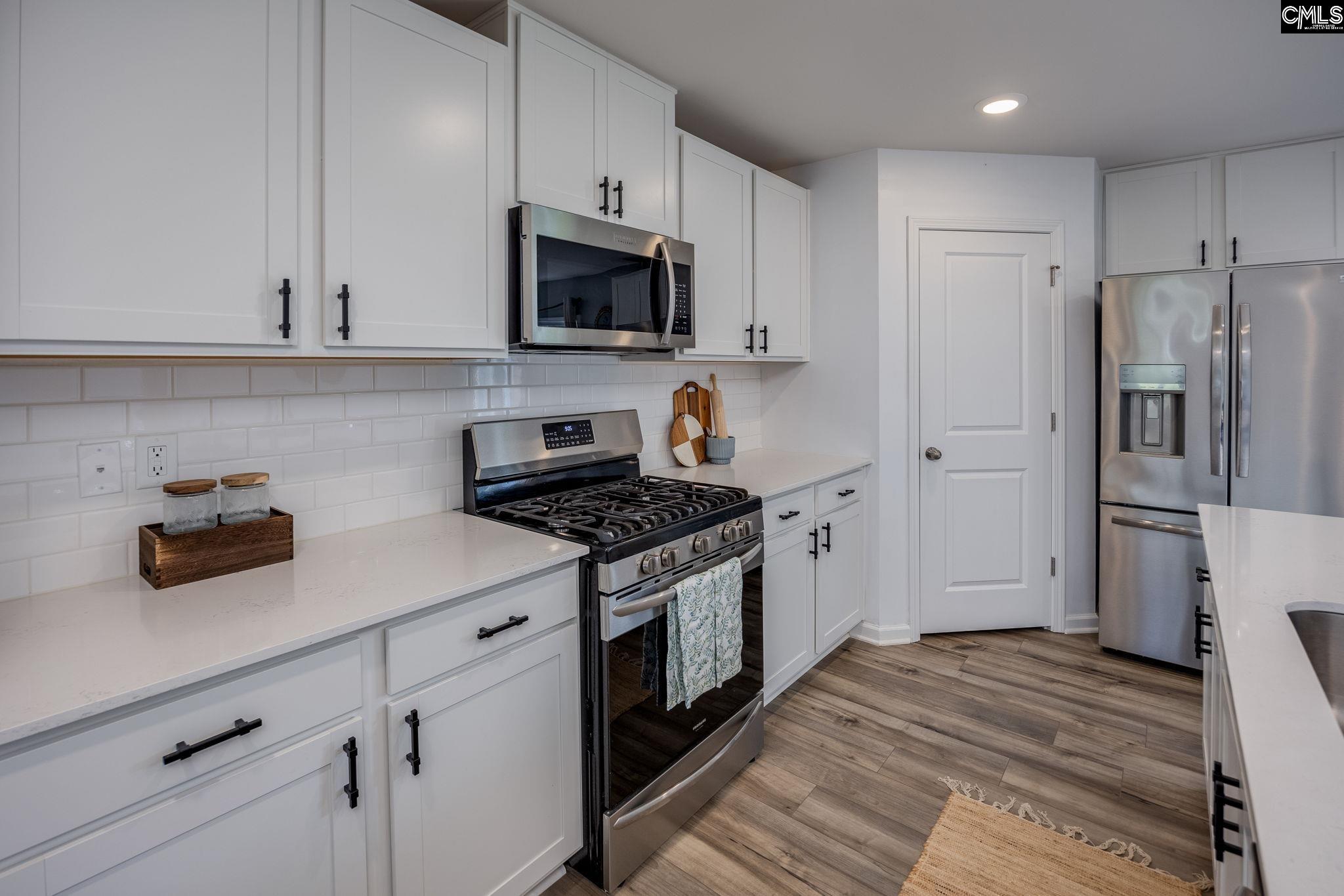 410 Windy Farm Road Gilbert, SC 29054 - Photo 2 of 33