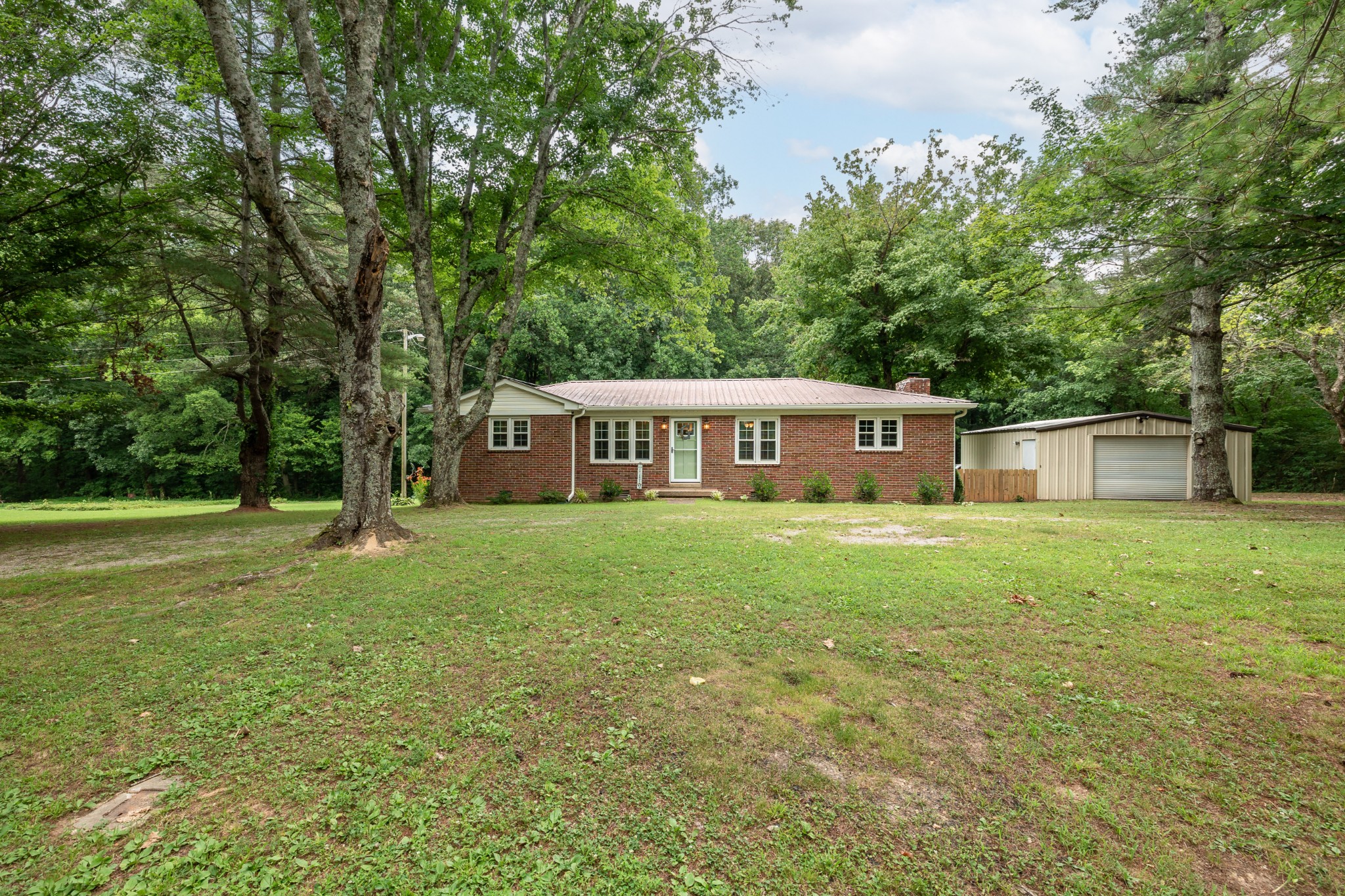 269 Pleasant Ridge Road Goodspring, TN 38460 - Photo 4 of 33