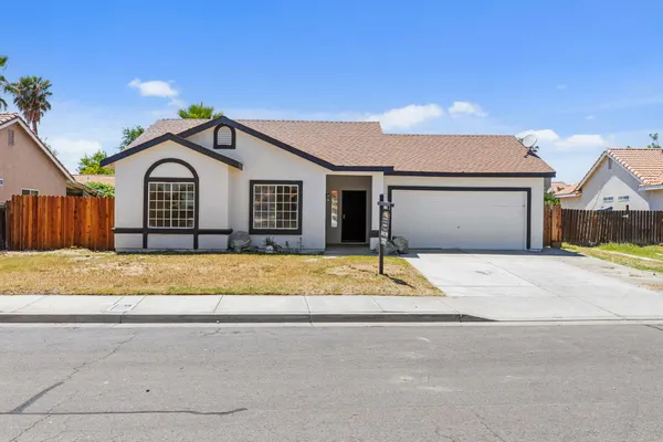 $419,999 | 855 Place Los Banos Ca, Los Banos, CA 93635