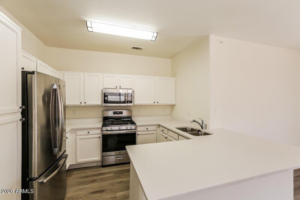 11222 West Almeria Road Avondale, AZ 85392 - Photo 7 of 16 Photo #7