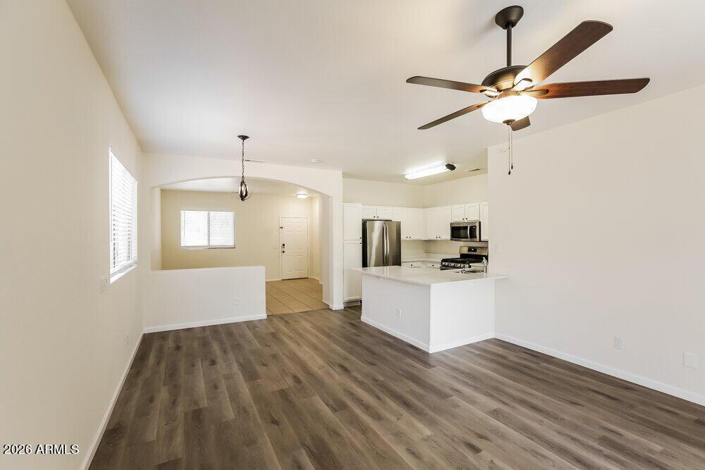 11222 West Almeria Road Avondale, AZ 85392 - Photo 9 of 16 Photo #9