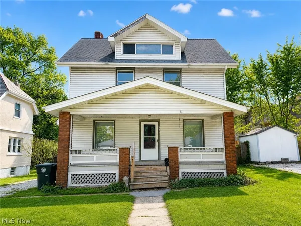 $90,000 | 238 Para Avenue, Akron, OH 44305