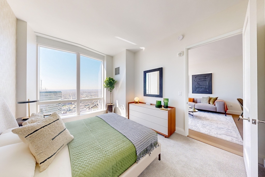 240 Devonshire Street, Unit U4007 Boston, MA 02110 - Photo 6 of 37