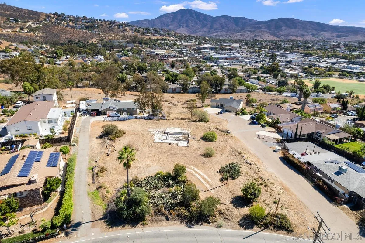 0 Helix Spring Valley, Unit 2 Spring Valley, CA 91977 - Photo 4 of 7 Gallery Image 4