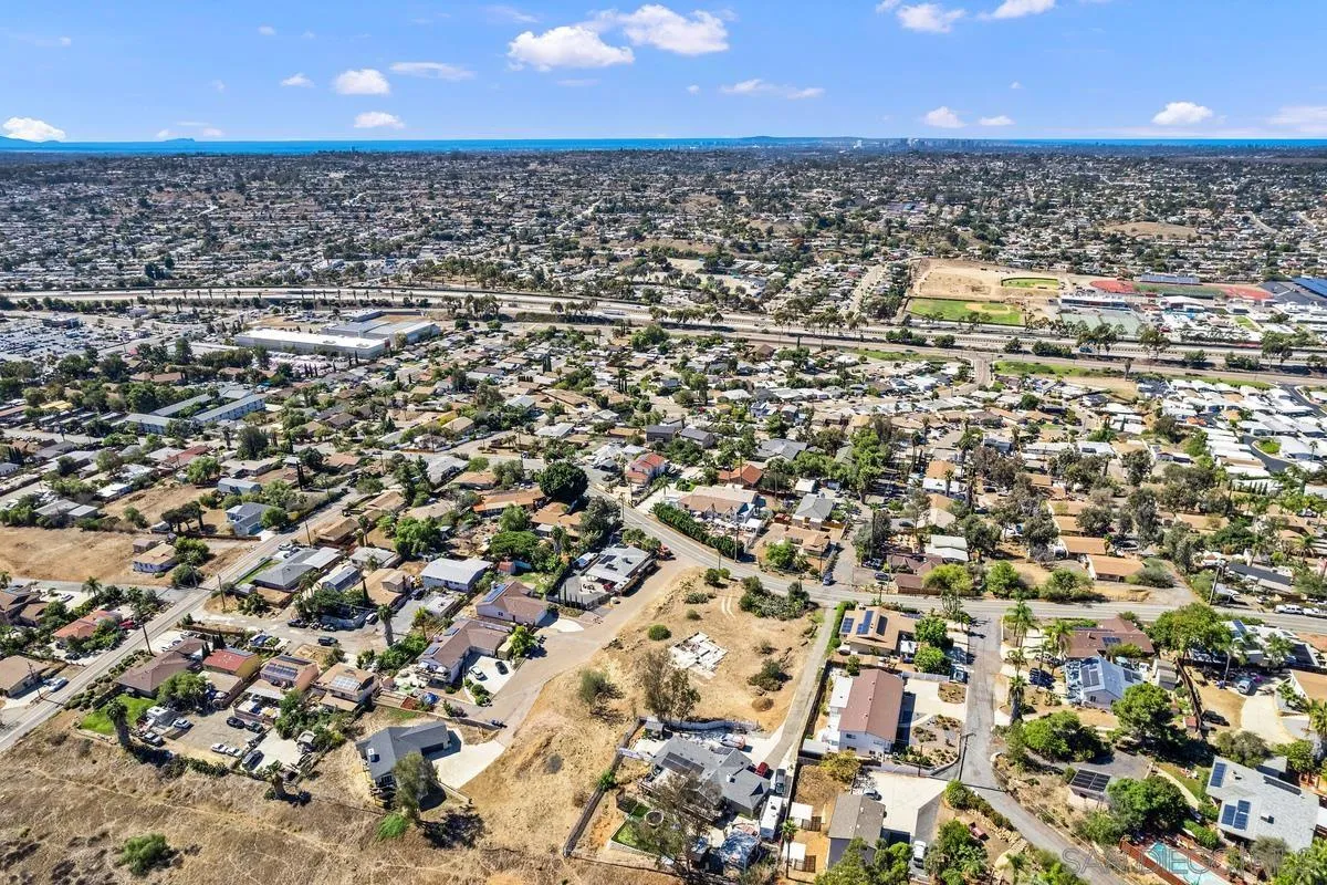 0 Helix Spring Valley, Unit 2 Spring Valley, CA 91977 - Photo 5 of 7 Gallery Image 5