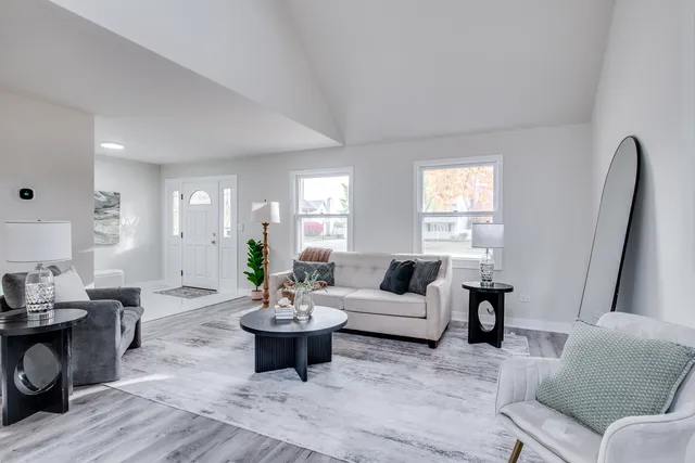 $415,000 | 2909 Vimy Ridge Drive, Joliet, IL 60435