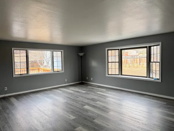 $319,900 | 905 Elk Street, Kemmerer, WY 83101