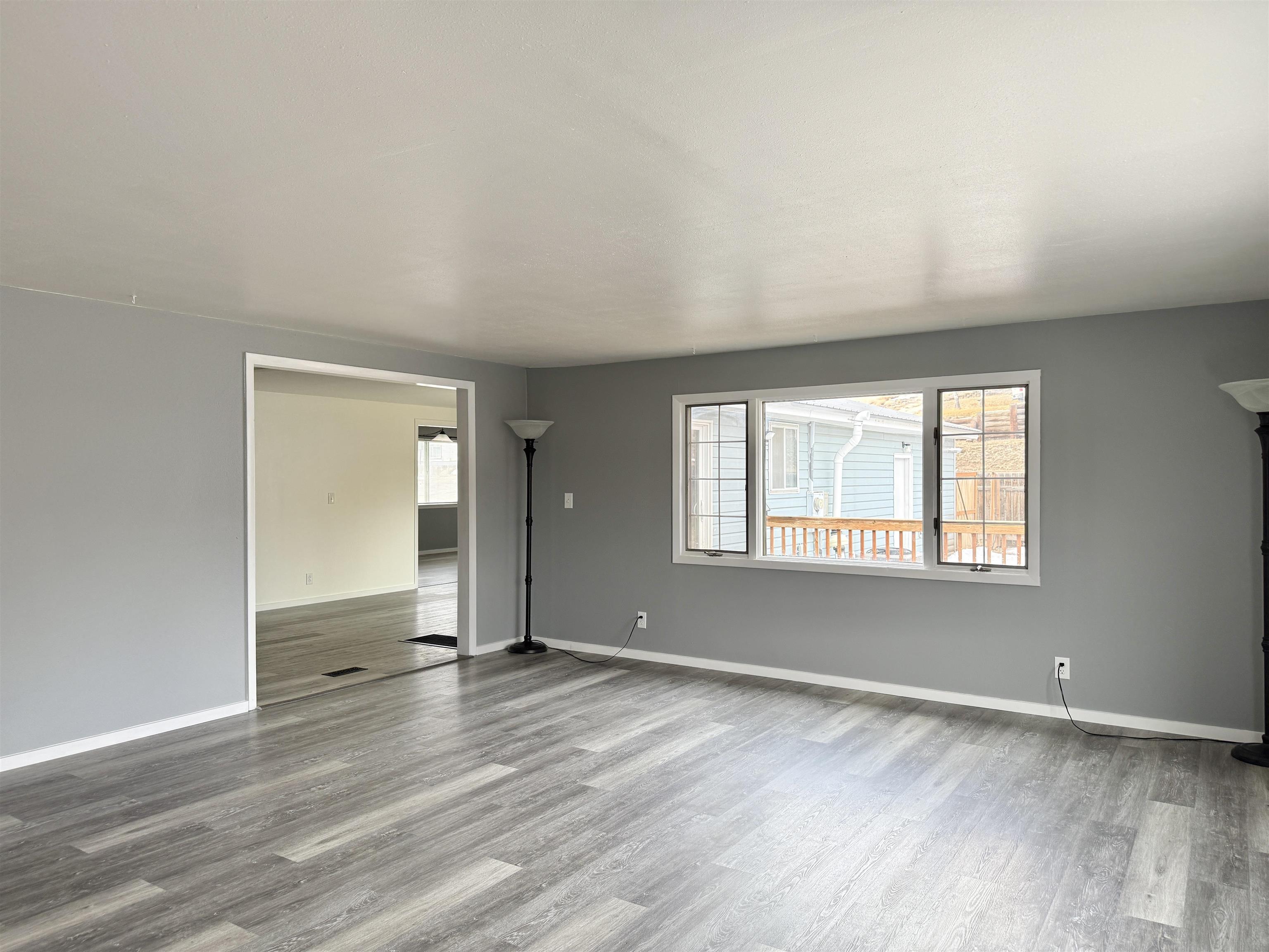 905 Elk Street Kemmerer, WY 83101 - Photo 13 of 40