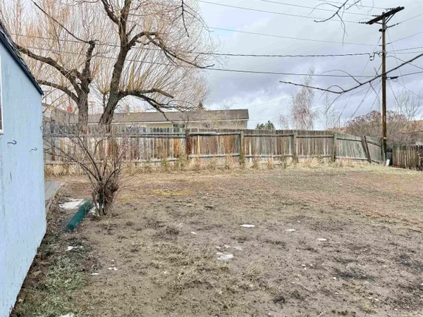 $319,900 | 905 Elk Street, Kemmerer, WY 83101