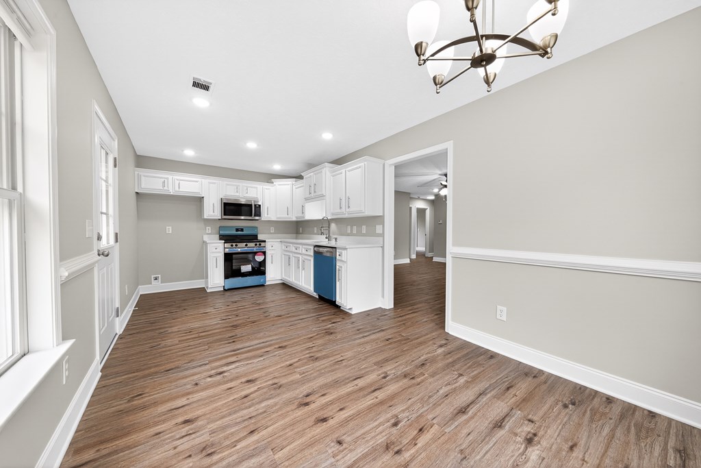 1048 Lee Road Phenix City, AL 36870 - Photo 11 of 35