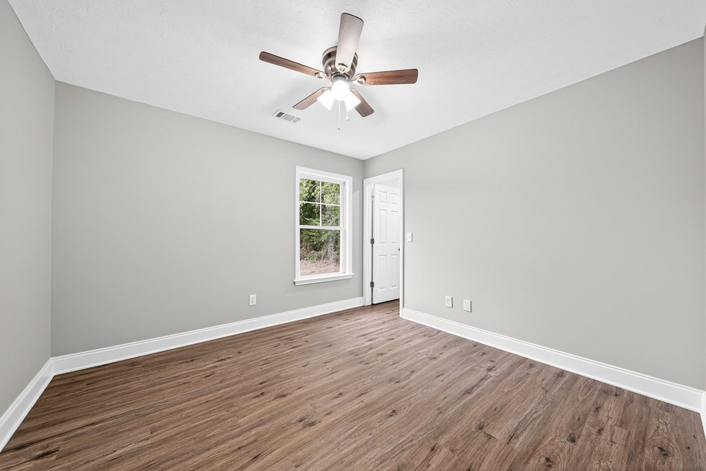 1048 Lee Road Phenix City, AL 36870 - Photo 21 of 35