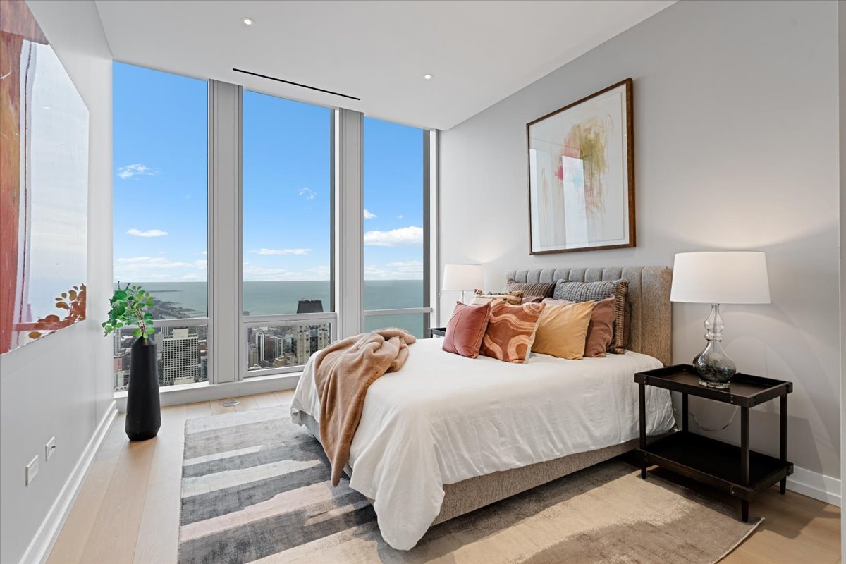 14 West Superior Street, Unit 6502 Chicago, IL 60654 - Photo 23 of 41