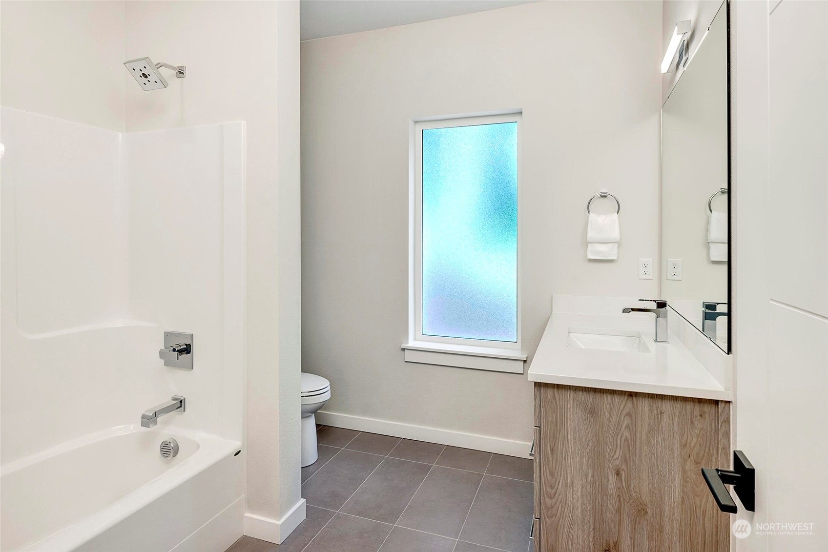 8916 Northeast 173rd Place, Unit B Bothell, WA 98011 - Photo 26 of 32 Gallery Image 26