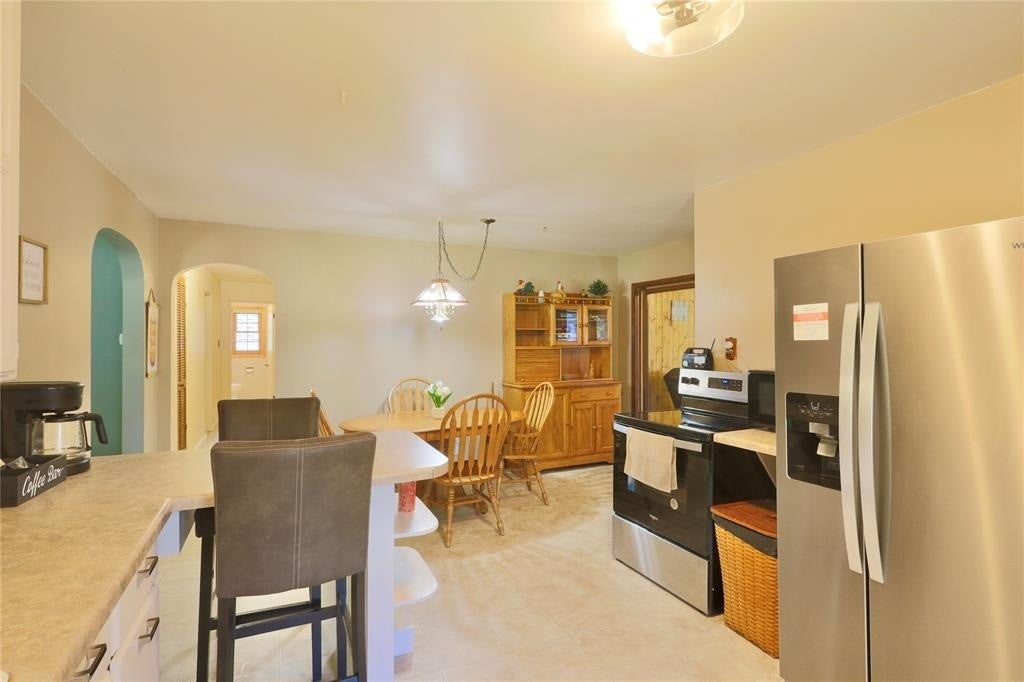 3719 Rudolph Road Eau Claire, WI 54701 - Photo 9 of 29 Gallery Image 9