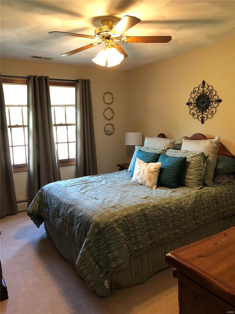 218 Hickory Ridge Belleville, IL 62223 - Photo 22 of 30 Gallery Image 22