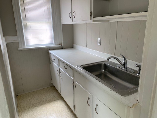 387 Vose Street Woonsocket, RI 02895 - Photo 5 of 11 Gallery Image 5
