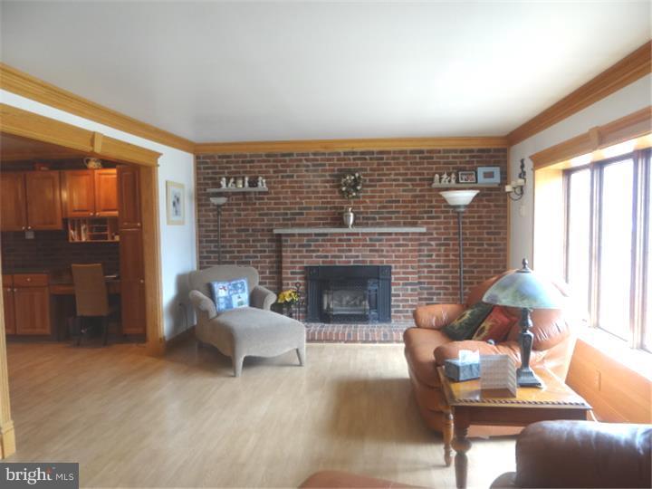 2012 Pine Road Huntingdon Valley, PA 19006 - Photo 4 of 15 Living Room