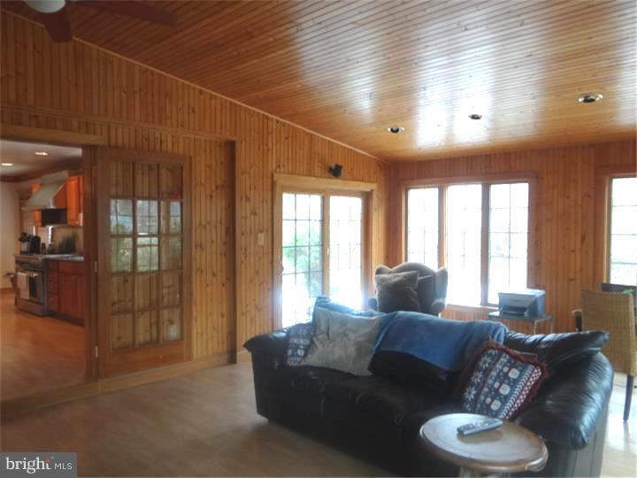 2012 Pine Road Huntingdon Valley, PA 19006 - Photo 6 of 15 Great Room