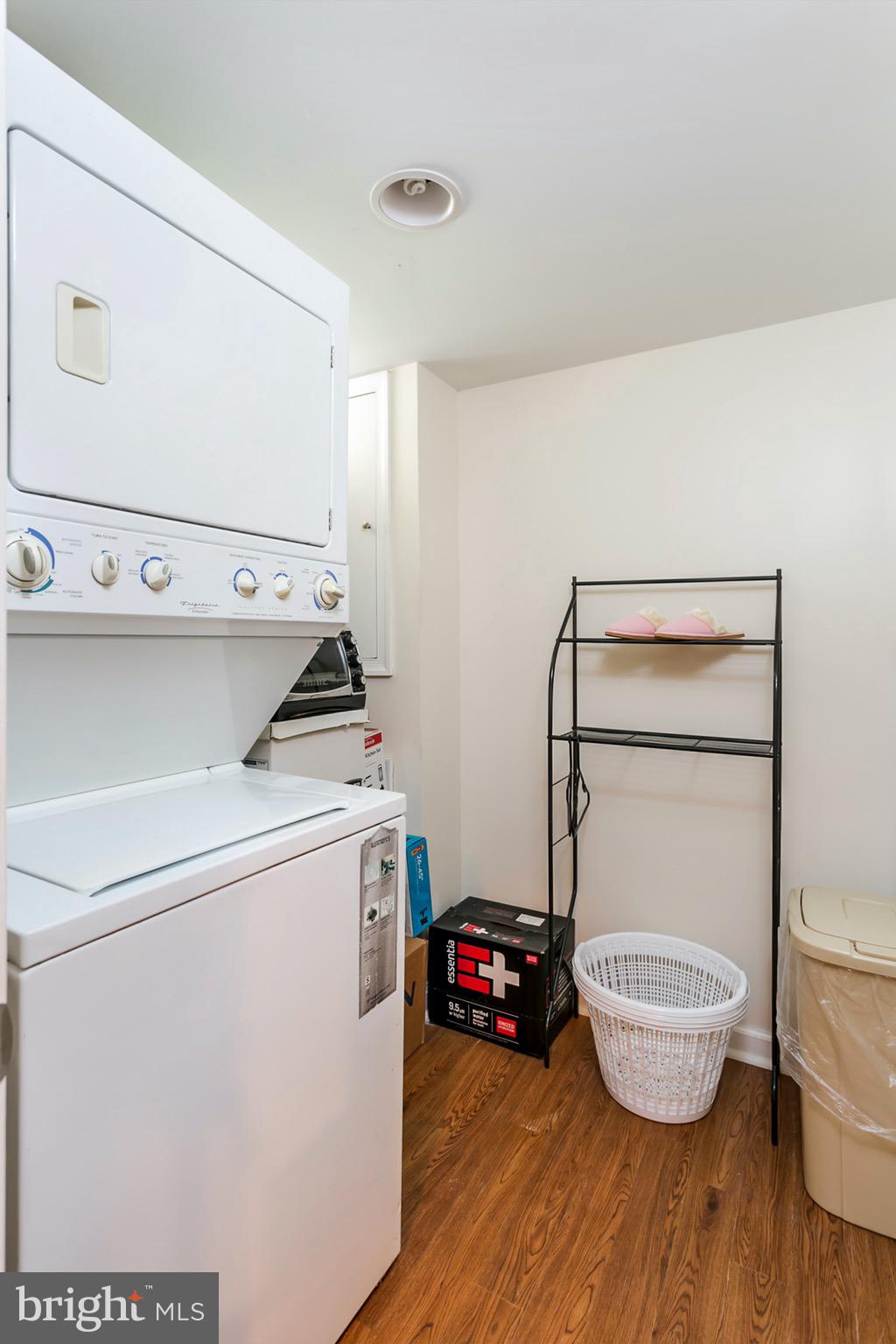 3964 Dolfield Avenue Baltimore, MD 21215 - Photo 11 of 14