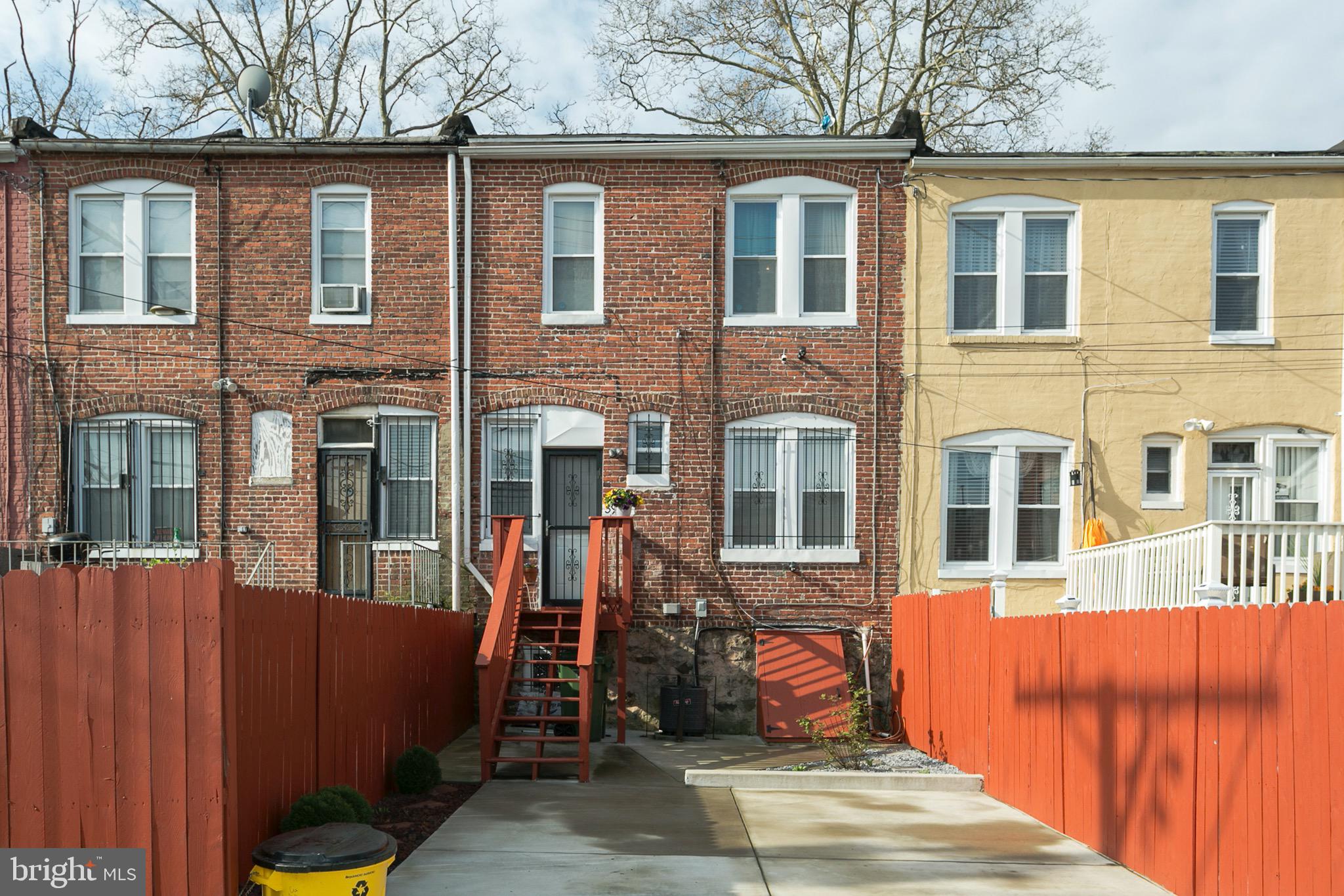 3964 Dolfield Avenue Baltimore, MD 21215 - Photo 13 of 14