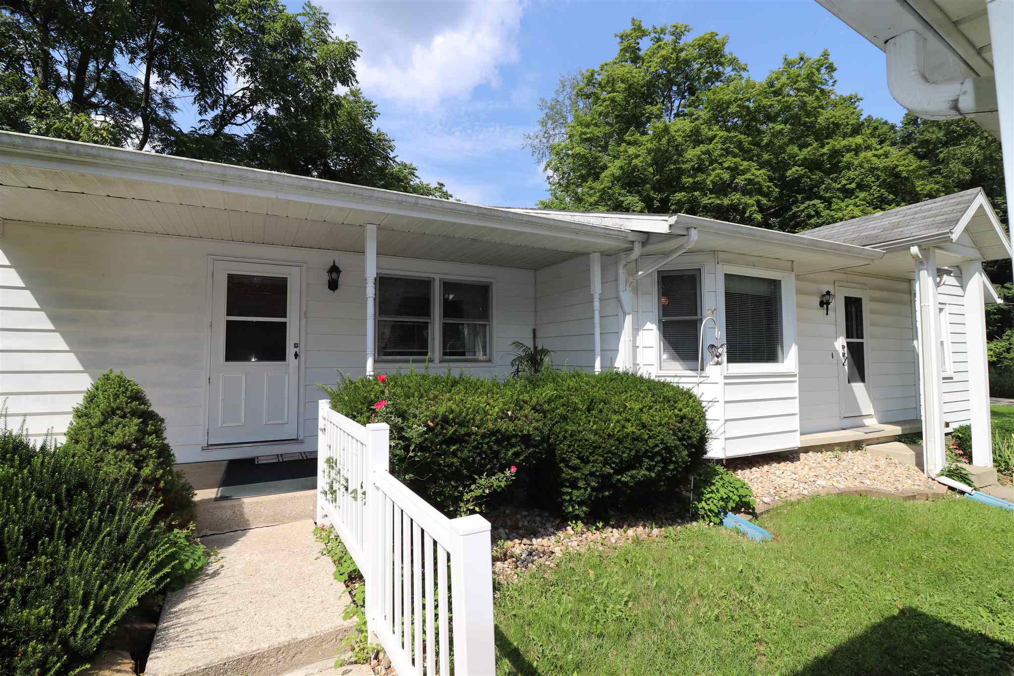 4740 South Harrell Road Bloomington, IN 47401 - Photo 8 of 33 Gallery Image 8