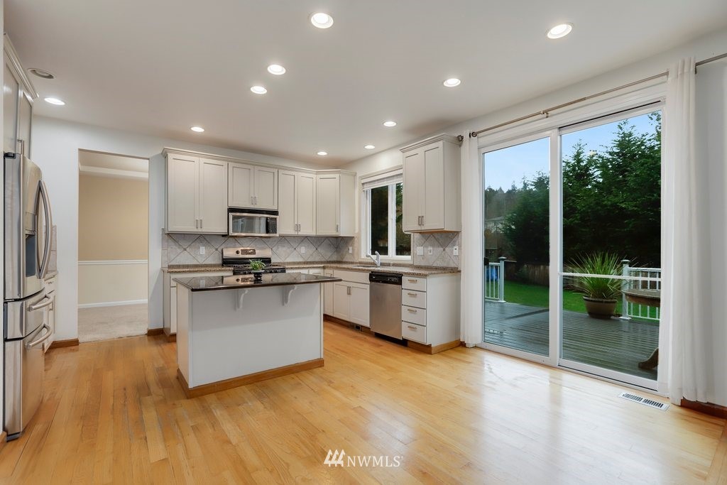 19105 Waxen Road Bothell, WA 98012 - Photo 11 of 40