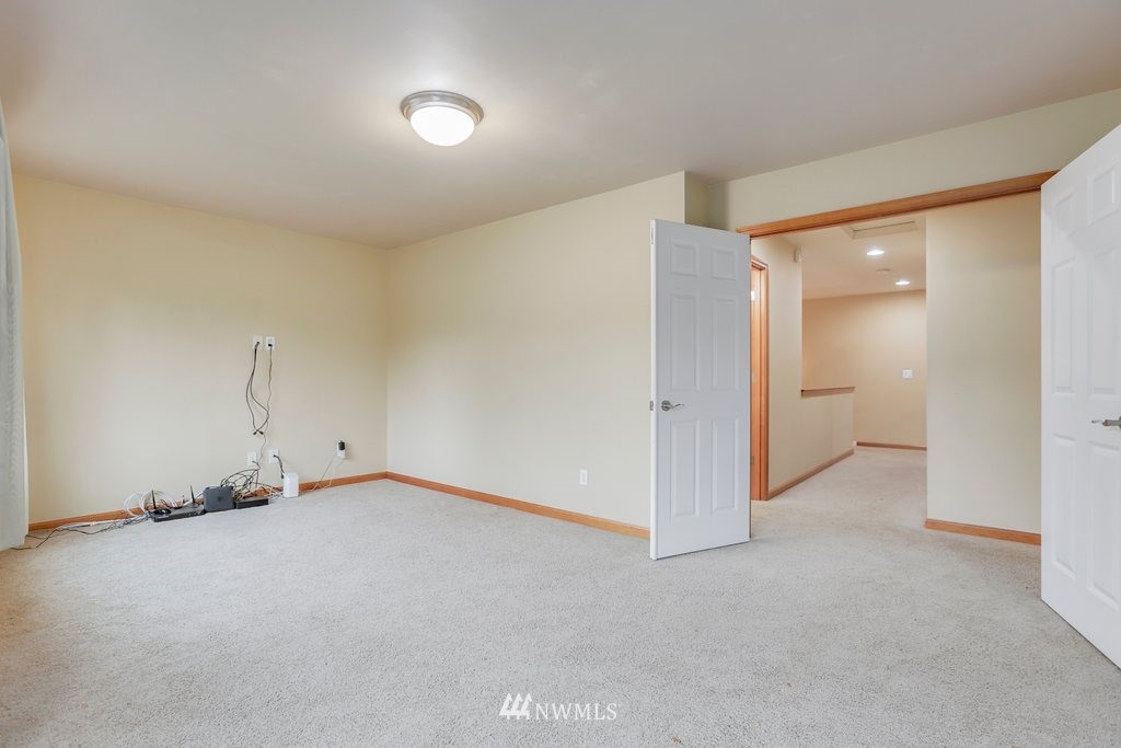 19105 Waxen Road Bothell, WA 98012 - Photo 25 of 40