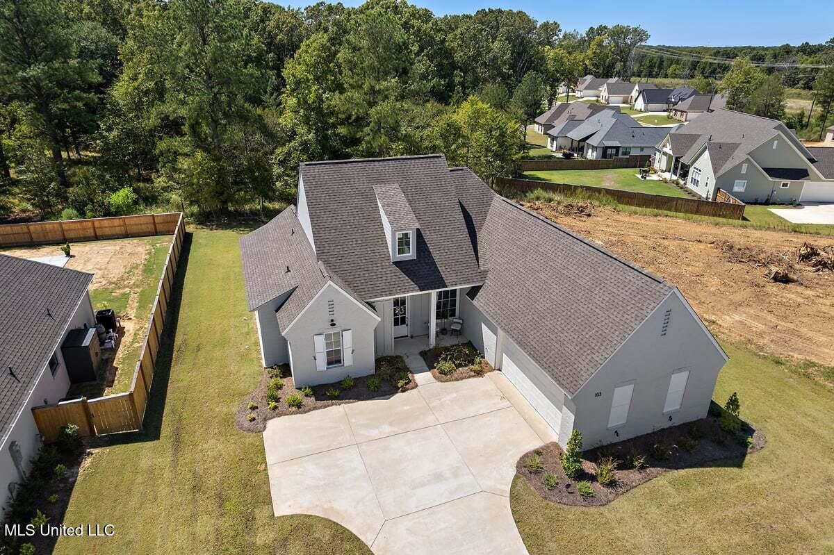 103 Grayson Way Madison, MS 39110 - Photo 1 of 48 DJI_0031