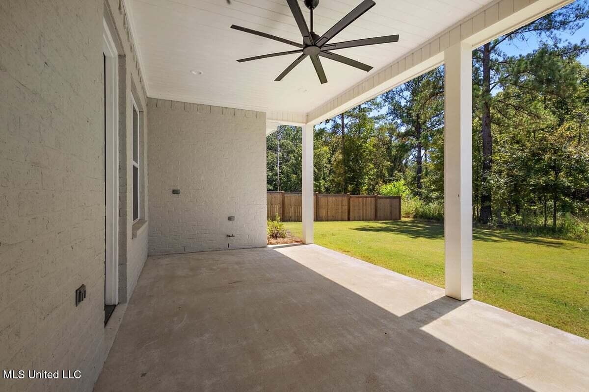 103 Grayson Way Madison, MS 39110 - Photo 32 of 48 HTP22756