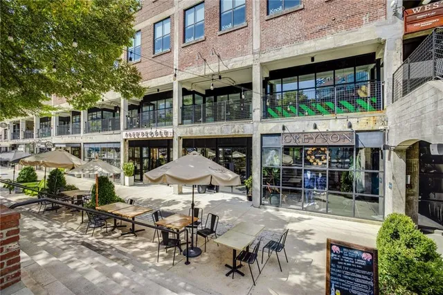 $275,000 | 1100 Howell Mill Road Northwest, Unit 202, Atlanta, GA 30318