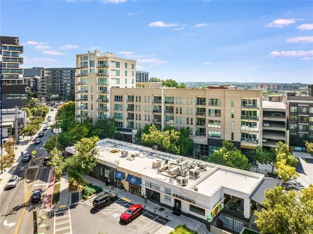 $275,000 | 1100 Howell Mill Road Northwest, Unit 202, Atlanta, GA 30318