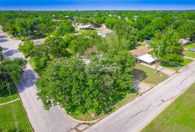 a view of an outdoor space with a lake view