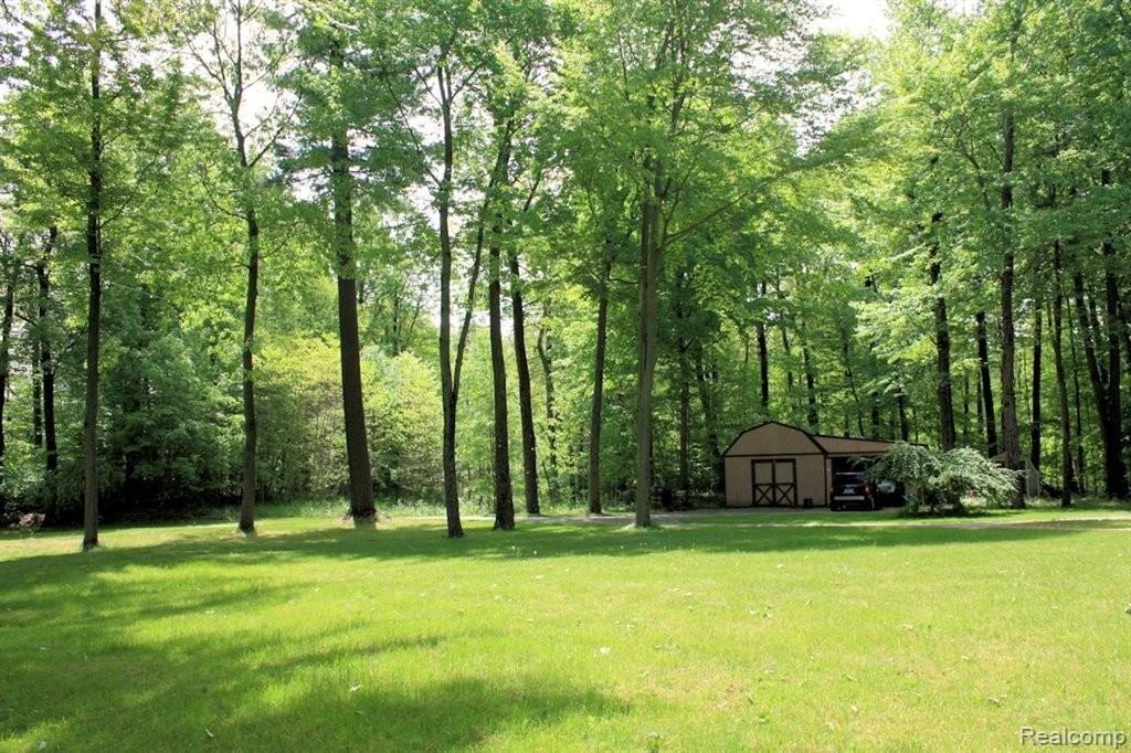 79343 Fisher Road Romeo, MI 48065 - Photo 5 of 23 Drive view.jpg