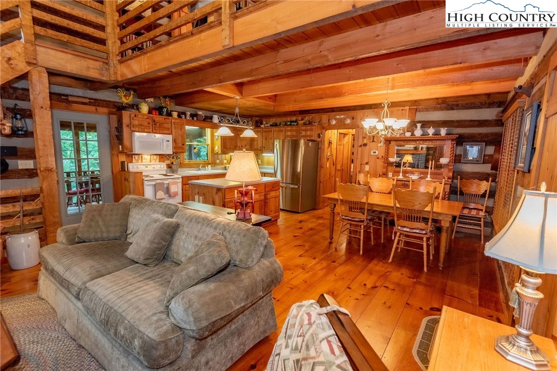 1467 Homestead Road Todd, NC 28684 - Photo 8 of 31 Gallery Image 8