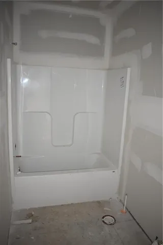 $499,900 | 623 East 13th Street, Kearney, MO 64060