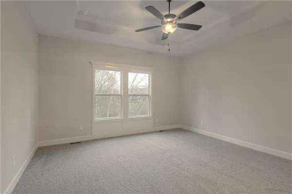 $499,900 | 623 East 13th Street, Kearney, MO 64060