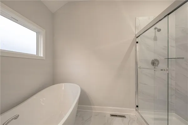 $499,900 | 623 East 13th Street, Kearney, MO 64060