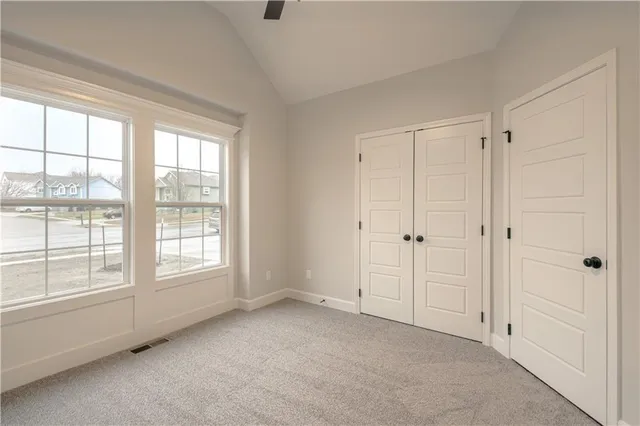 $499,900 | 623 East 13th Street, Kearney, MO 64060