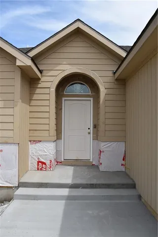 $499,900 | 623 East 13th Street, Kearney, MO 64060