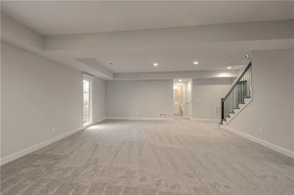 $499,900 | 623 East 13th Street, Kearney, MO 64060