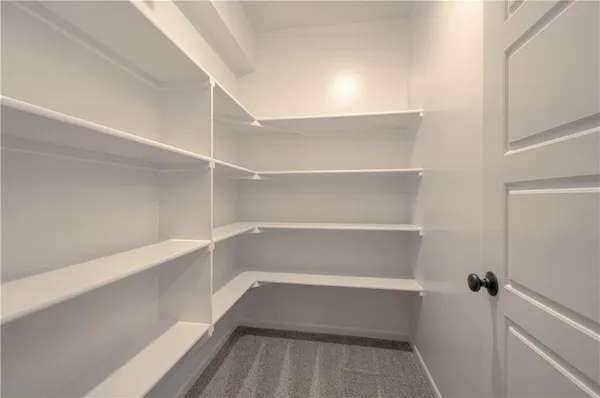 $499,900 | 623 East 13th Street, Kearney, MO 64060