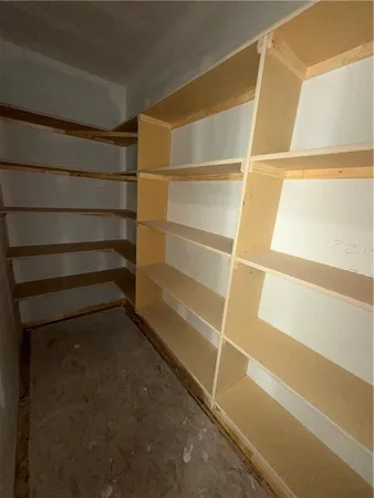 $499,900 | 623 East 13th Street, Kearney, MO 64060