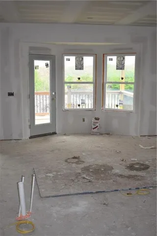 $499,900 | 623 East 13th Street, Kearney, MO 64060