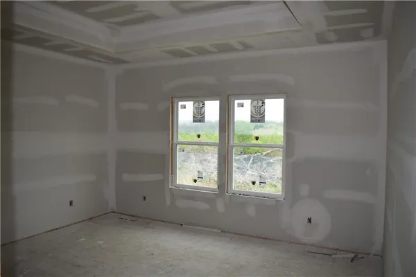 $499,900 | 623 East 13th Street, Kearney, MO 64060