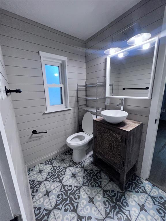 122 Northwest 29th Street Gainesville, FL 32607 - Photo 4 of 6